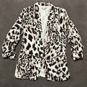 Women's Ovi 3/4 Sleeve Animal Print Blazer, Size Small